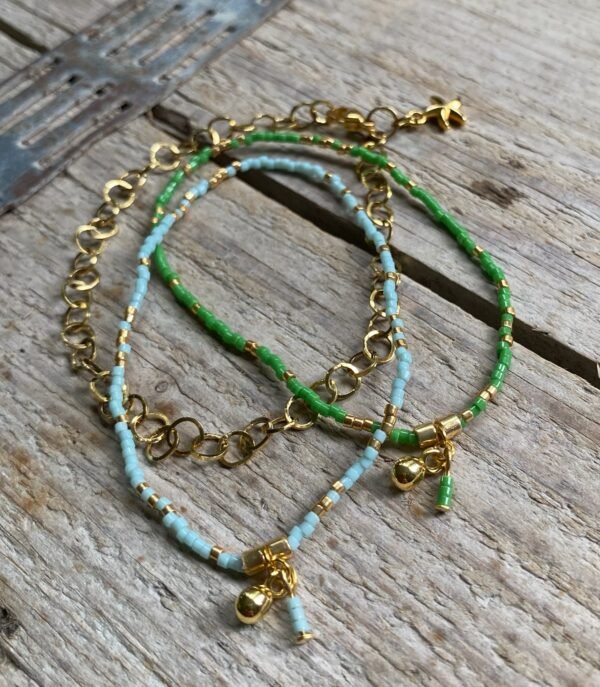 IMG-5034 Schakel armband goudkleurig